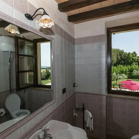 A Montoro Vicino Al Mare