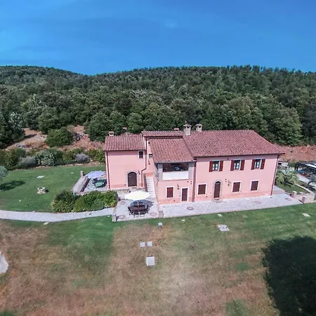 A Montoro Vicino Al Mare *